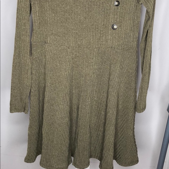 Olive sweater dress - Picture 5 of 8
